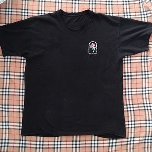 Black Vans rose checkered tshirt